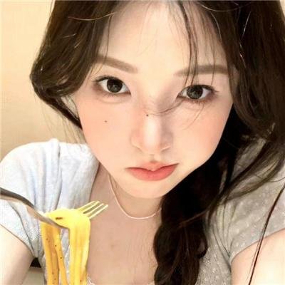 霸道总裁俏女友