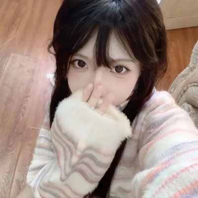 蒙娜丽莎与血月亮